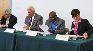Photo - Ecovation Four Signers