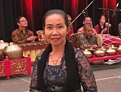 Ni Wayan Ariati (Bu Ary), PhD